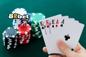 Luật chơi game Poker online 8Kbet  đơn giản