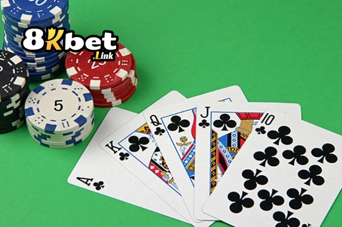Bài Xì Tố 8kbet: Game Bài Đỉnh Cao Thu Hút Người Chơi 4 Các loại bộ bài trong Xì Tố 8kbet
